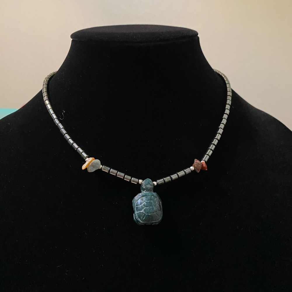 Turtle jade Necklace 🐢💚💛